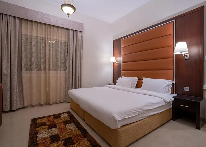 Vista City Hotel